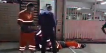 Trabalhador tem perna pr3nsada por caminhão de lixo em condomínio de luxo em Manaus