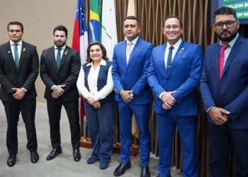 Professora Maria do Carmo visita Câmara Municipal e mostra união no projeto da direita para o Amazonas