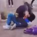 Vídeo: Mulher se mete em briga de alunas e dá socos em menor na saída de escola em Presidente Figueiredo