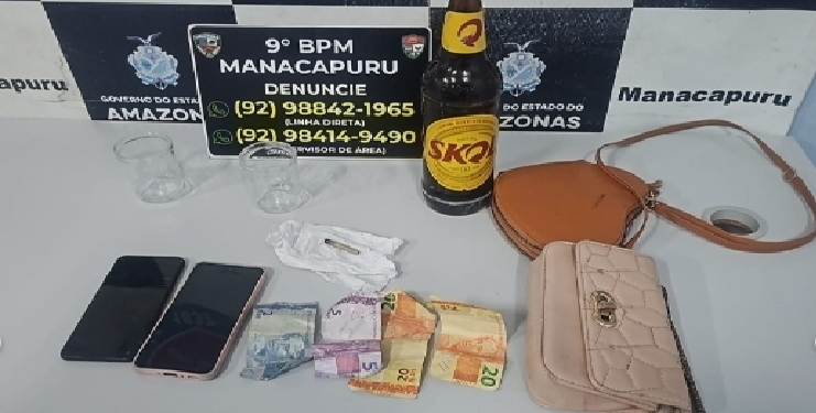 Mãe é pres@ ao dar bebida para a filha ad0lesc3nte, e companheiro é flagrado com dr0ga em Manacapuru