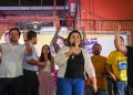 Professora Maria do Carmo se emociona com carinho dos moradores da zona Sul