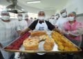 Moradores do Prosamin+ aprendem a fazer pão para ganhar renda extra