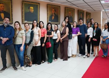 Câmara Municipal de Manaus fortalece aproximação da população por meio de visitas guiadas
