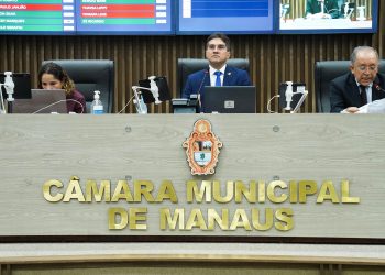 Câmara Municipal de Manaus aprova projetos sobre parcerias público-privadas e transparência escolar
