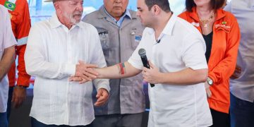 Ao lado do presidente Lula, governador Roberto Cidade destaca investimentos históricos e reforça avanço das obras na BR-319 no Amazonas