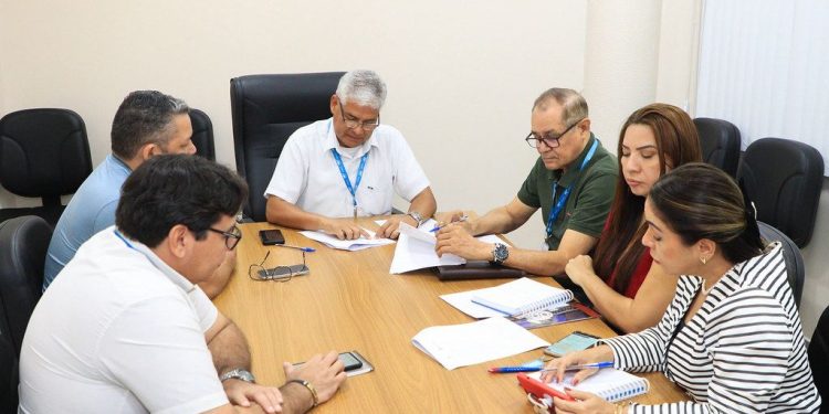 Câmara Municipal de Manaus realiza primeira reunião da comissão de atualização da URV