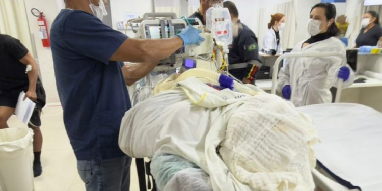 Pacientes queimad0s do Acre e Rondônia são transferidos para Manaus em estado grave
