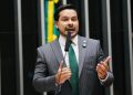 Capitão Alberto Neto cobra explicações sobre suspensão de editais da BR-319 após decisão favorável da Justiça