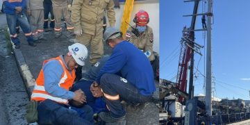 Homem cai da altura de 10 metros enquanto fazia serviço no poste em Manaus