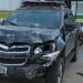 Homem dorme no bar, amigo bêbado pega a chave e destrói o carro dele no Amazonas