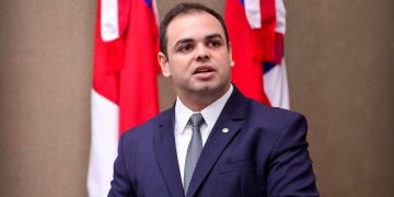 Disputa pelo Governo do AM tem Roberto Cidade forte em Manaus em nova pesquisa Action