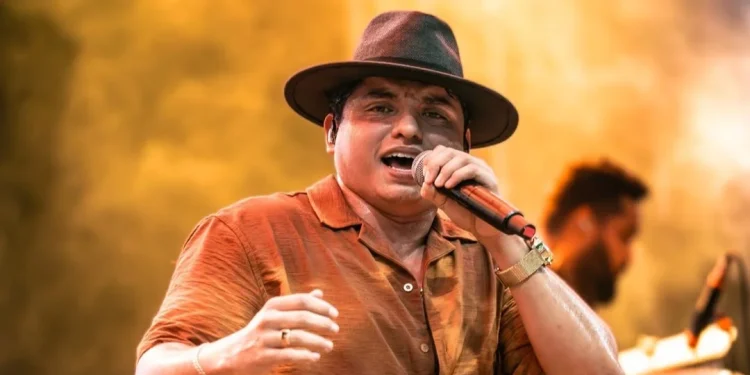 Filho do Piseiro visita estrutura de show em Manaus e se emociona: ‘Realizando o sonho de um filho da terra’