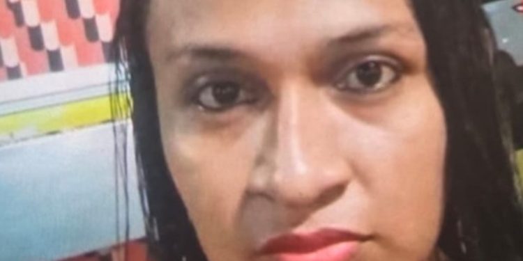 Saiba quem é a moradora de Itacoatiara que está desaparecida desde domingo