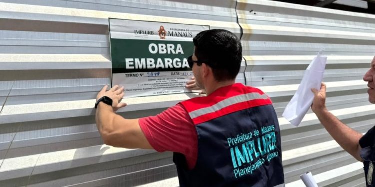 Obra do Parque Mosaico é embargada após trabalhador m0rrer soterrad0 em Manaus