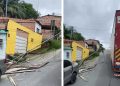 Vídeo: caminhão derruba poste em Manaus e por pouco não sai matand0 o povo