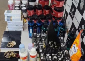 Perseguição policial termina com cinco pr3sos e carro lotado de produtos furtad0s em Itacoatiara