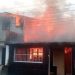 Vídeo: Fogo se espalha e destrói residências durante incêndio em Coari