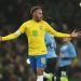 Após ser convocado para a Seleção, Neymar vira preocupação por problema muscular