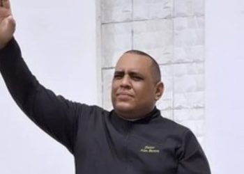 Pastor é acusado de manipular fiéis com falsa revelação de ‘tumor no útero’ cometer ab*s0