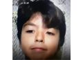 Menino de 11 anos é encontrado morto após sofrer maus-tratos e viver preso por correntes em casa