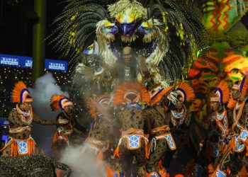 Boi Caprichoso encerra apresentações destacando cultura, memória e tradições da Região Norte