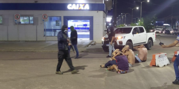 Vídeo: Simulação de assalt0 com reféns testa preparo policial em Iranduba