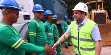 Em Rio Preto da Eva, governador Roberto Cidade dá início à última etapa das obras de modernização da AM-010