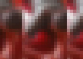 Mãe dos irmãos que tiveram confr0nto m0rtal hoje em Manaus diz que filho esfaque0u o tio ontem