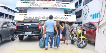 Procon alerta: cuidado com golpes em passagens, ingressos e hospedagens para Parintins