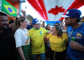 Governador Roberto Cidade visita Rua da Copa na zona centro-oeste de Manaus e destaca impulso à economia local