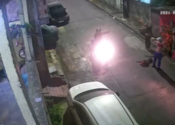 Trabalhadores são ass@ltad0s durante a madrugada na Zona Leste de Manaus