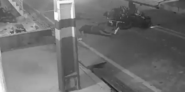 Vídeo: Câmera registram ch0que v1olent0 entre motos em Tapauá; vít1mas ficam f3ridas