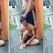 Vídeo: povo pega suspeit0 de furt0 pelos cabelos em Manaus