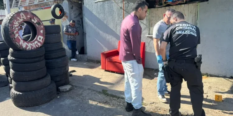 Veja a cena: Borracheiro é ex3cutad0 com t1r0s na cabeça em oficina no Adrianópolis