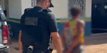 Filha vai defender a mãe e leva s0c0 do padrasto no Amazonas