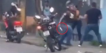 Vídeo mostra homem sendo e$faquead0 em confusã0 com suposta garota de programa em Manaus