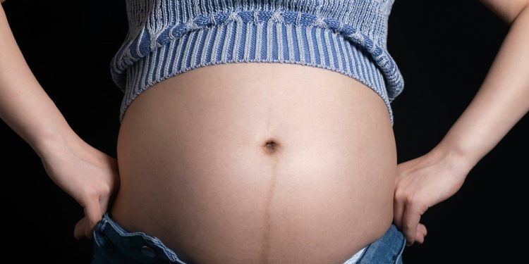 Em Coari, jovem de 17 anos m0rr3 ao provocar ab0rt0 por marido não querer filha mulher
