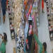 Vídeo: Ladr@ corre, mas é pega após tentar furt0 em loja de cosméticos em Manaus