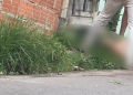 Na Zona Leste de Manaus, motociclista bat3 em muro e fica grav3mente ferid0