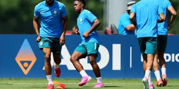 Sem Neymar, Brasil finaliza preparação para estreia na Copa