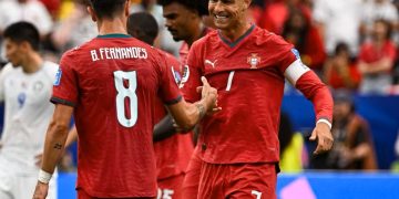 Cristiano Ronaldo comanda goleada portuguesa e torna-se o primeiro a marcar gols em seis Copas