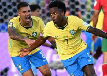 Brasil só empata e frustra torcida na estreia contra Marrocos