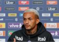 Exame confirma lesão muscular e Wesley está fora da Copa do Mundo