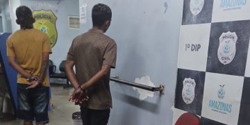 Dois homens acabam presos durante ação contra o tráfico no bairro Petrópolis