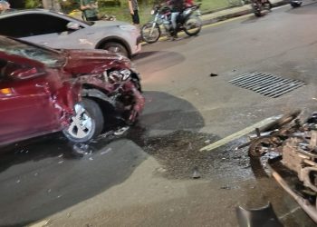 Motociclista é socorrido em estado grave após colisão frontal com carro em Adrianópolis
