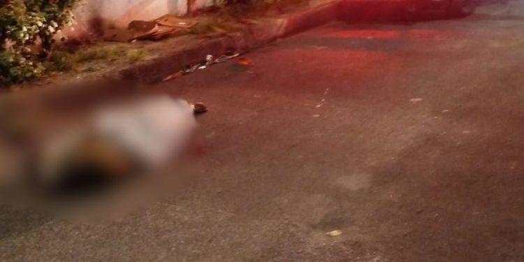 Homem é executado com dois tir0s na cabeça em Manaus