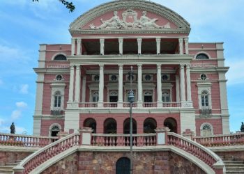 Manaus está perto de conquistar reconhecimento mundial com o Teatro Amazonas