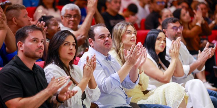 Pré-candidatura de Roberto Cidade recebe apoio de mais de 600 lideranças evangélicas do Amazonas