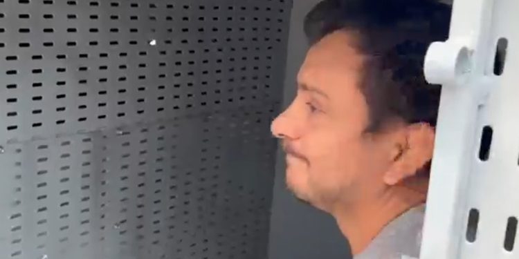 Denunciad0 por sete mulheres, professor de Jiu-jítsu pres0 por e$tupr0 se diz inocente em Manaus