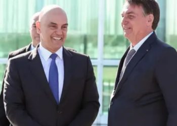 Bolsonaro explica a Moraes onde está armament0 não encontrado pelo Exército
